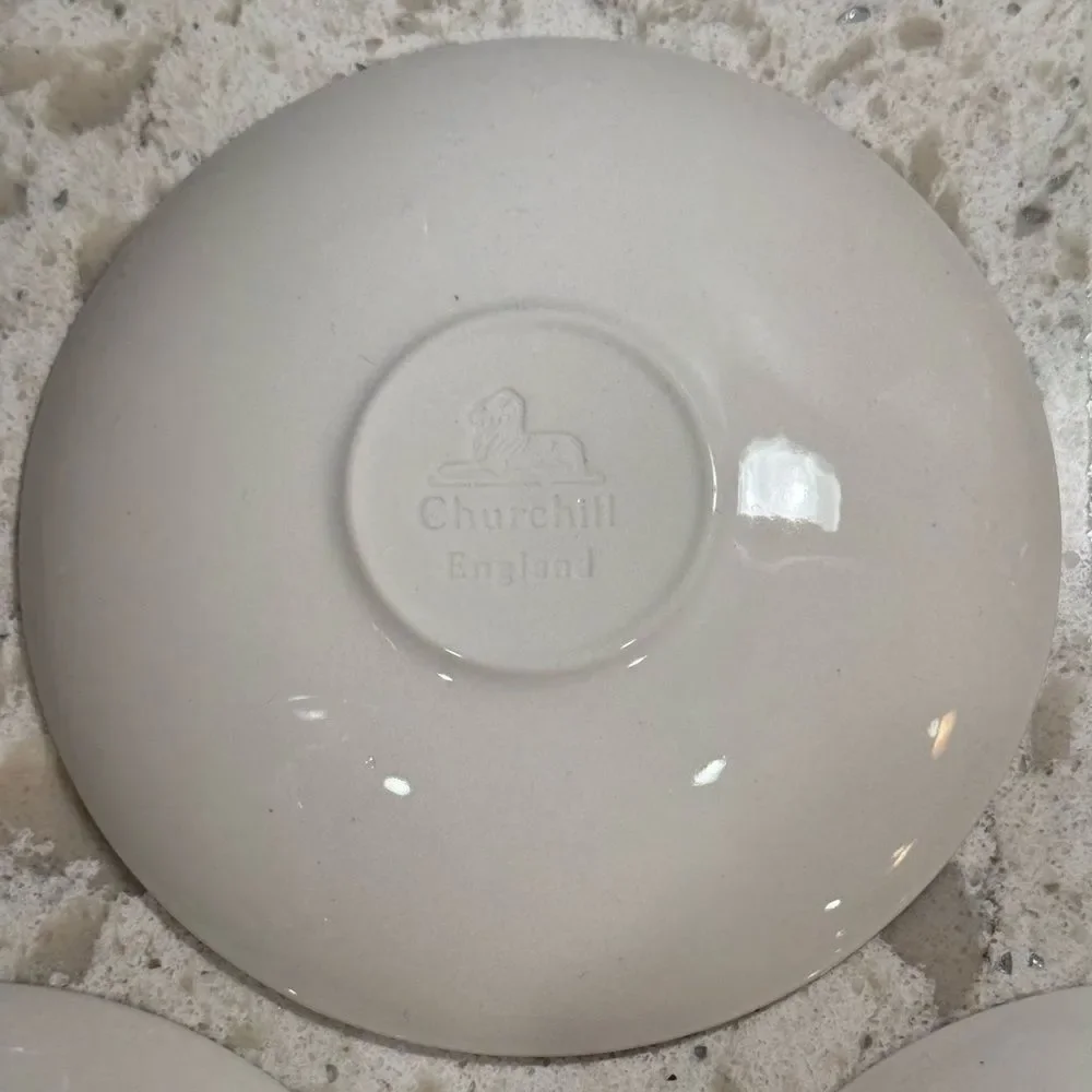 VINTAGE LATE 1900’s~SET OF 4~BLUE WILLOW SAUCERS~CHURCHILL*ENGLAND~PORCELAIN~G23